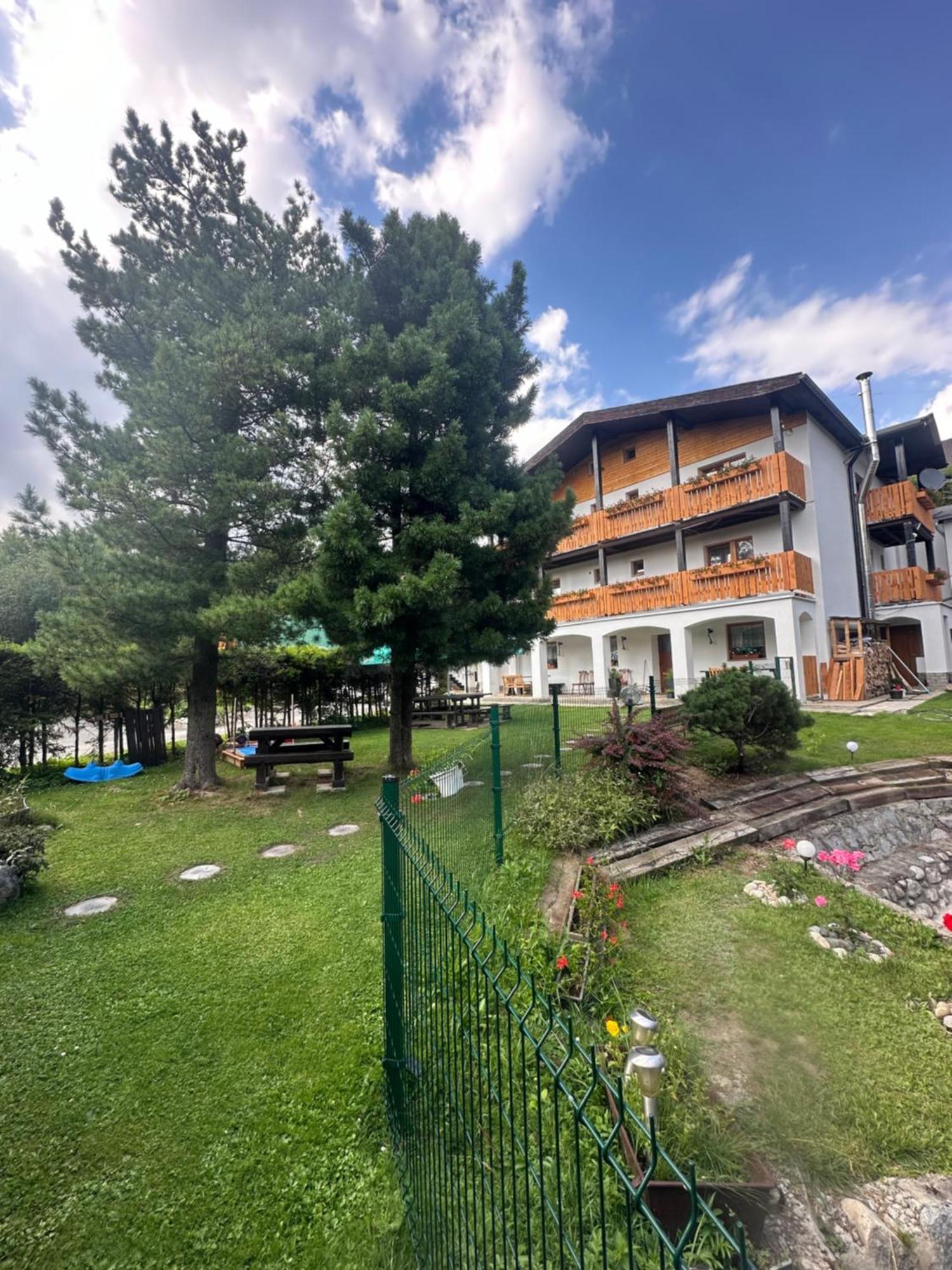 Penzion Pažický Stará Lesná Exteriér fotografie