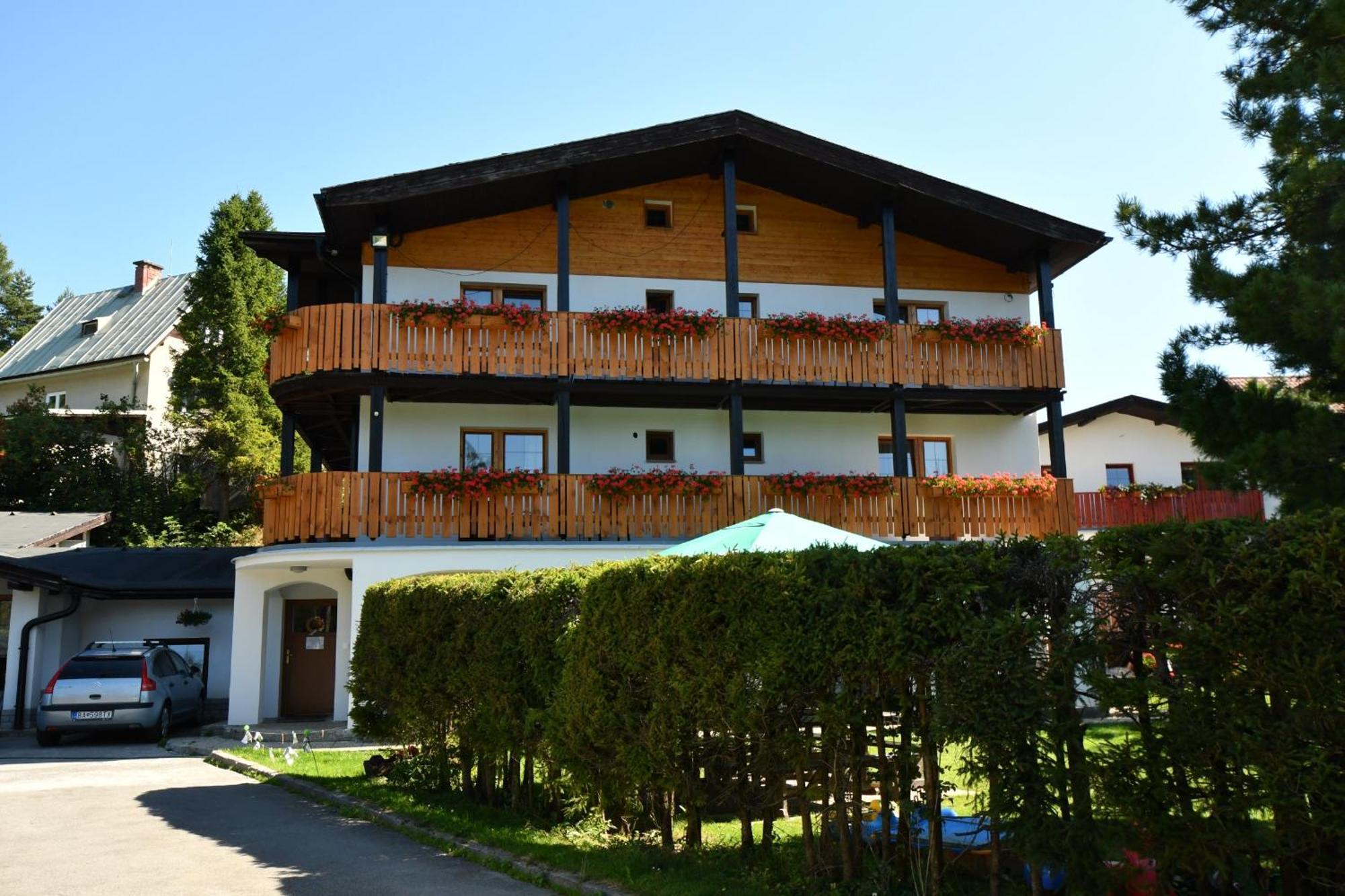 Penzion Pažický Stará Lesná Exteriér fotografie